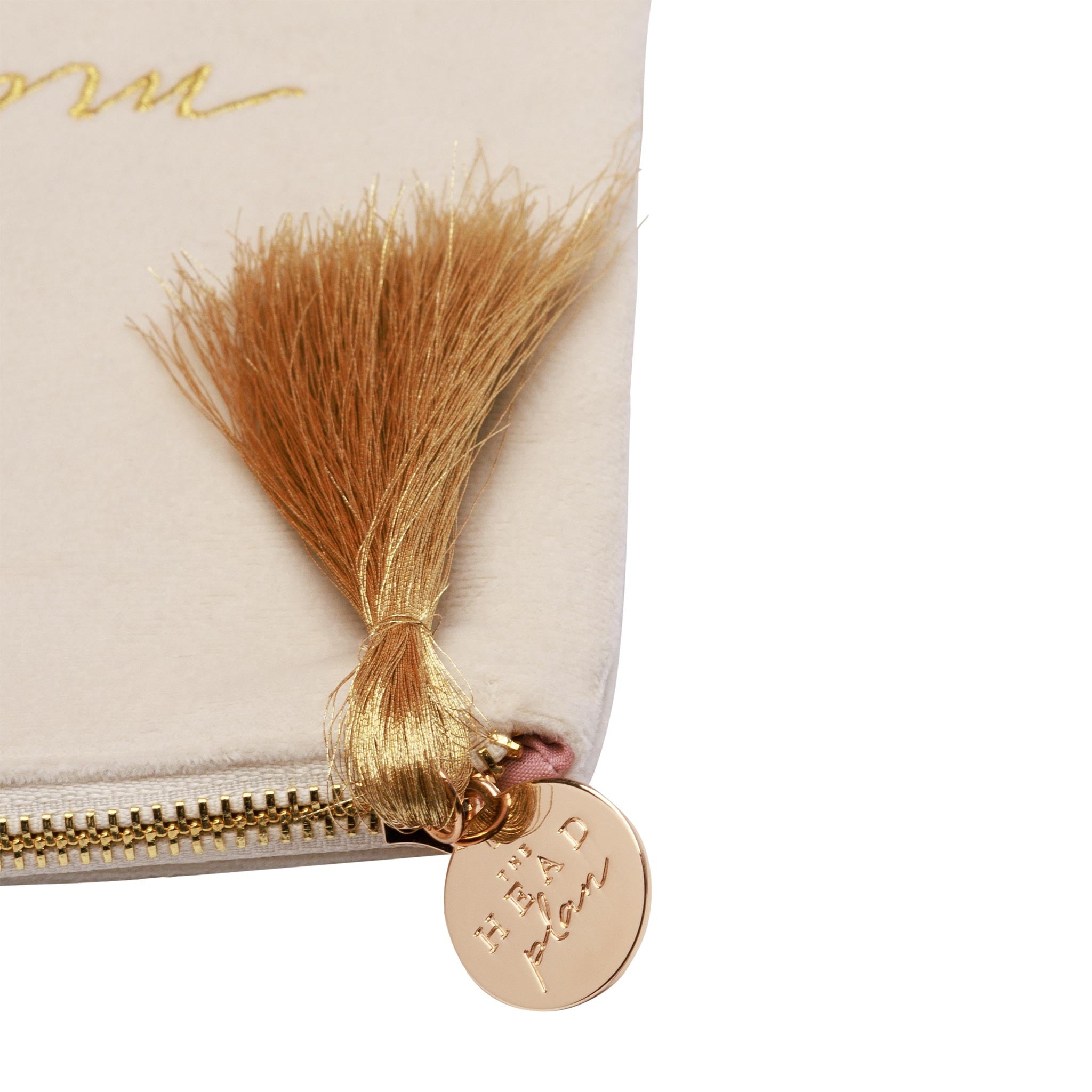 The Head Plan Pursuit Pouch
