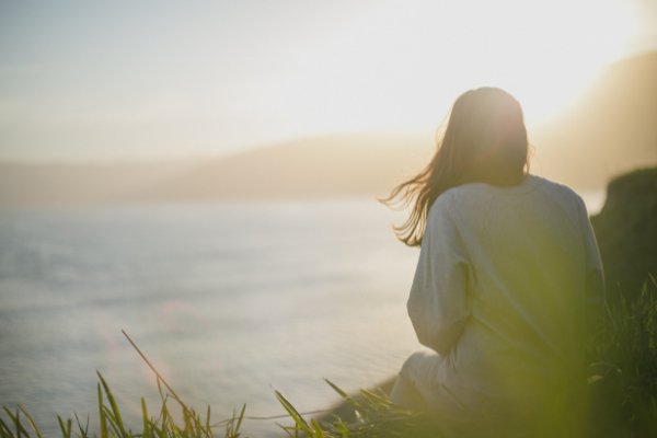 Go With The Flow: How To Work With Your Hormonal Cycle, Not Against It